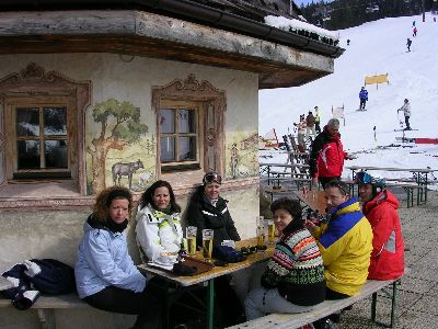 Achtung Heiner, Schnee von oben...